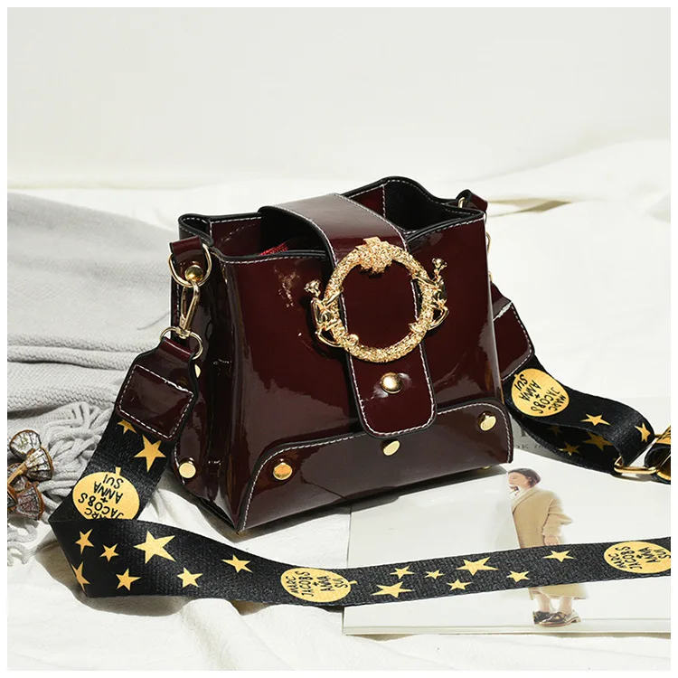 INS Online Celebrity Bag Women's 2018 New Style Western Style High Textured Broadband Bucket Bag Versatile Shoulder Bag
INS Online Celebrity Bag Women's 2018 New Style Western Style High Textured Broadband Bucket Bag Versatile Shoulder Bag