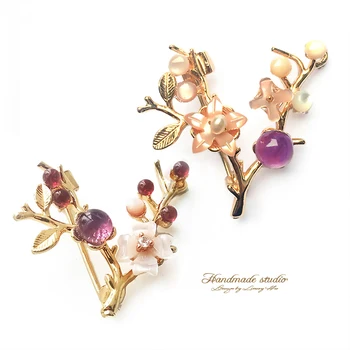 CCijiNG Freshwater Pearl Lotus Brooches For Women Fashion Jewelry Lady Sweater Suit Christmas Gift Handmade Brooches XZ1001
CCijiNG Freshwater Pearl Lotus Brooches For Women Fashion Jewelry Lady Sweater Suit Christmas Gift Handmade Brooches XZ1001