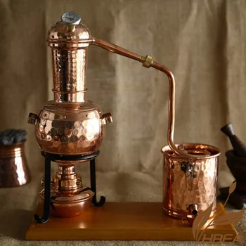 Handmade Ddistiller Made of Pure Copper Can Be Used for Distilling Essential Oils Ornamental Distiller
Handmade Ddistiller Made of Pure Copper Can Be Used for Distilling Essential Oils Ornamental Distiller