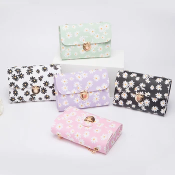 Delicate Women Chain Small Crossbody Bag Classic Texture Creative Design PU Leather Female Daisy Mini Shoulder Handbags
Delicate Women Chain Small Crossbody Bag Classic Texture Creative Design PU Leather Female Daisy Mini Shoulder Handbags