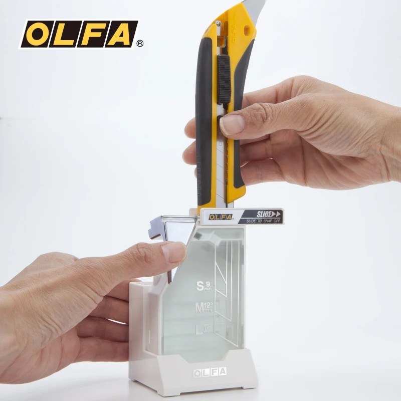 OLFA Oliver Japan Imported Blade Folder Disposal Box Placer Blade Safety Box DC-6
OLFA Oliver Japan Imported Blade Folder Disposal Box Placer Blade Safety Box DC-6