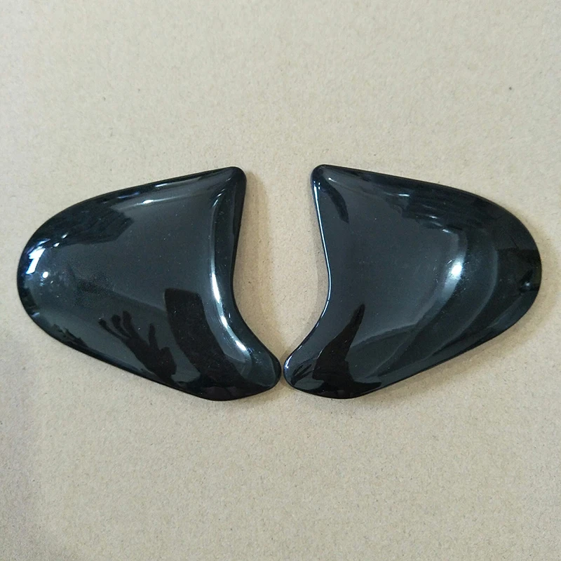 纯黑