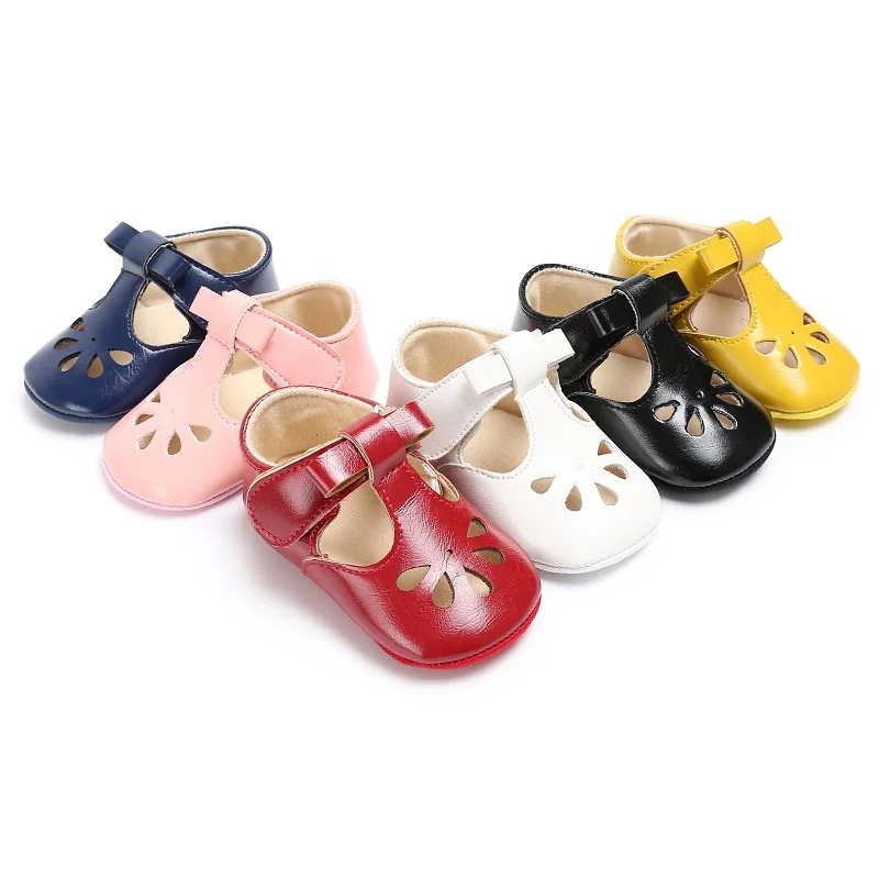 New Baby Girls First Step Shoes Baby Moccasins Soft Bottom Non-slip Toddler First Walkers Baby Booties Girls Cute Shoes 
New Baby Girls First Step Shoes Baby Moccasins Soft Bottom Non-slip Toddler First Walkers Baby Booties Girls Cute Shoes
