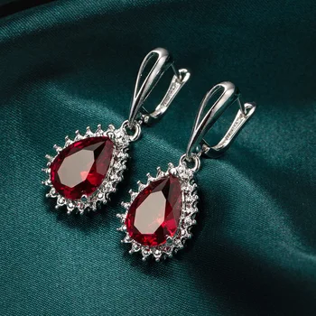 CINDY XIANG New Arrival Cubic Zirconia Red And Green Zircon Stud Earrings For Women Elegant Wedding Earrings High Quality
CINDY XIANG New Arrival Cubic Zirconia Red And Green Zircon Stud Earrings For Women Elegant Wedding Earrings High Quality