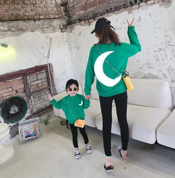 Children's clothing net red explosive embroidered reflective hoodie Parent-child clothing boys and girls glowing moon hoodie
Children's clothing net red explosive embroidered reflective hoodie Parent-child clothing boys and girls glowing moon hoodie