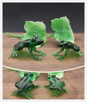 Handmade colored glaze MINI Parent-child frog Sculpture Hand Blown Glass Art Figurine Collectible
Handmade colored glaze MINI Parent-child frog Sculpture Hand Blown Glass Art Figurine Collectible