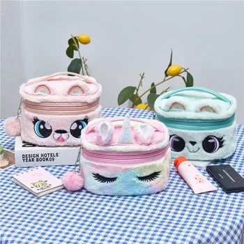 Cartoon Plush Cosmetic Bag Cute Big Eyes Embroidery Storage Bag Toiletries Organizer Pouch Large Capacity Makeup Cases Clutch
Cartoon Plush Cosmetic Bag Cute Big Eyes Embroidery Storage Bag Toiletries Organizer Pouch Large Capacity Makeup Cases Clutch