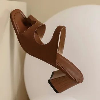 genuine leather women shoes summer sandals sexy high heels open toe beige brown shoes woman dress casual gladiator sandals 34-40
genuine leather women shoes summer sandals sexy high heels open toe beige brown shoes woman dress casual gladiator sandals 34-40