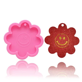 Pink Flower Shape Slicone Mold For Keychain DIY Resin Epoxy Mold Cake Decorating Tools DIY Jewelry Pendant Tool
Pink Flower Shape Slicone Mold For Keychain DIY Resin Epoxy Mold Cake Decorating Tools DIY Jewelry Pendant Tool