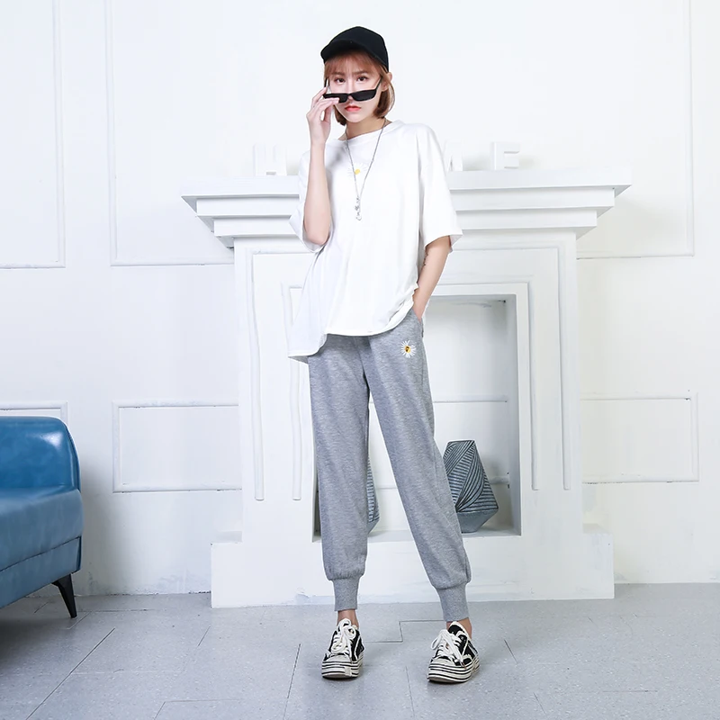 2020 New Women Gray Summer Pant Thick Lambskin Cashmere Pants Female Casual Pants Loose Harlan Pants Long Trousers Plus Size
2020 New Women Gray Summer Pant Thick Lambskin Cashmere Pants Female Casual Pants Loose Harlan Pants Long Trousers Plus Size