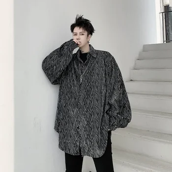 2020 Spring And Autumn New Personality Dark Black Velvet Bright Silk Trend Loose Long-sleeved Shirt Fashion Casual Jacket Coat
2020 Spring And Autumn New Personality Dark Black Velvet Bright Silk Trend Loose Long-sleeved Shirt Fashion Casual Jacket Coat