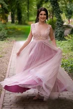 

Pink Bridesmaid Dresses Sheer Neck Appliques Tulle Garden Country Beach Wedding Guest Gowns Maid of Honor Dress