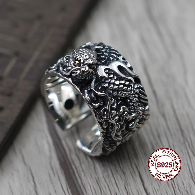 S925 Sterling Silver Men's Ring Personality style classic retro simple Engraved dragon opening shape Send a gift to love
S925 Sterling Silver Men's Ring Personality style classic retro simple Engraved dragon opening shape Send a gift to love