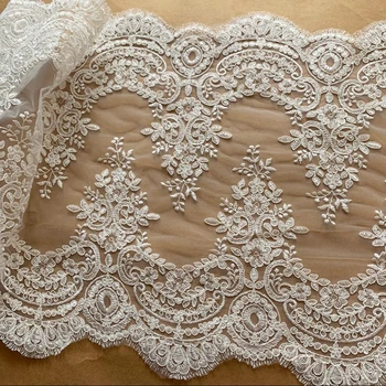 Rayon embroidery cord lace trim double edging scallop lace trimming, wedding table, wedding gowns sewing lace high quality 1 yar
Rayon embroidery cord lace trim double edging scallop lace trimming, wedding table, wedding gowns sewing lace high quality 1 yar