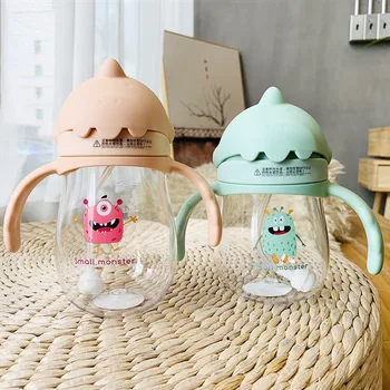 Children's Cartoon Gravity Ball Straw Cup Cute Hippo Plastic Water Bottle with Double Learning Large Capacity Portable Milk Cups
Children's Cartoon Gravity Ball Straw Cup Cute Hippo Plastic Water Bottle with Double Learning Large Capacity Portable Milk Cups