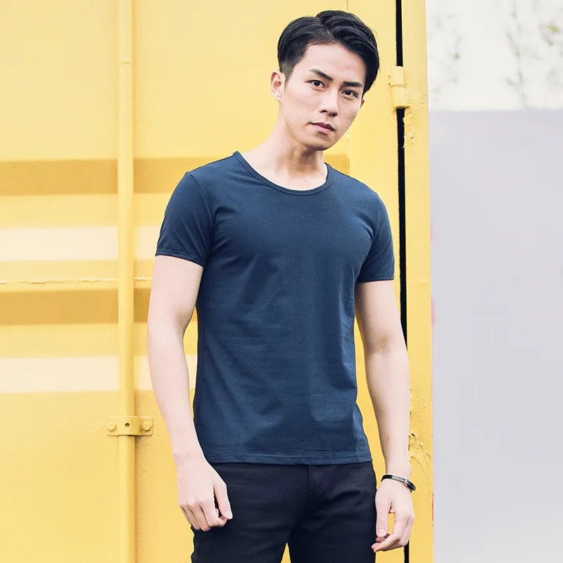 T-shirt 2019 new spring and autumn Korean version of the trend round neck Slim striped clothes men's thin
T-shirt 2019 new spring and autumn Korean version of the trend round neck Slim striped clothes men's thin