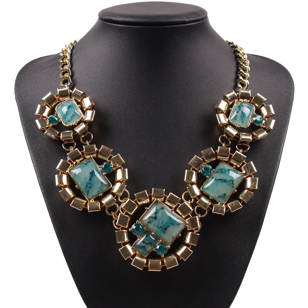 2019 New Latest Design Gold Color Chain Crystal Pendant Cheap Fashion Statement Women Necklace Choker Jewelry
2019 New Latest Design Gold Color Chain Crystal Pendant Cheap Fashion Statement Women Necklace Choker Jewelry