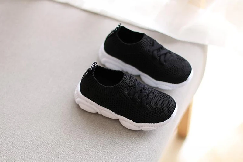 Sneakers antidérapantes pour bébé