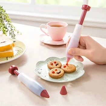 Silicone Food Write Pen Chocolate Decorating tools Cake Mold Cream cup,cookie Icing Piping Pastry 4 Nozzles kitchen accessorie
Silicone Food Write Pen Chocolate Decorating tools Cake Mold Cream cup,cookie Icing Piping Pastry 4 Nozzles kitchen accessorie