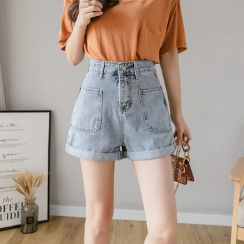 2020 Summer High Waist Denim Shorts Women Casual Pockets Roll Up Hem Jeans Shorts Female Loose Wide Leg Jean Shorts
2020 Summer High Waist Denim Shorts Women Casual Pockets Roll Up Hem Jeans Shorts Female Loose Wide Leg Jean Shorts
