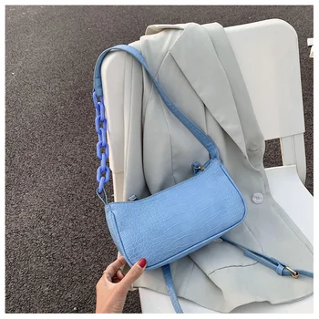 2020 Chain Design MINI PU Leather crossbody Shoulder Bags For WomenLuxury Hand Bag Female Travel Solid Color Simple Purses 
2020 Chain Design MINI PU Leather crossbody Shoulder Bags For WomenLuxury Hand Bag Female Travel Solid Color Simple Purses