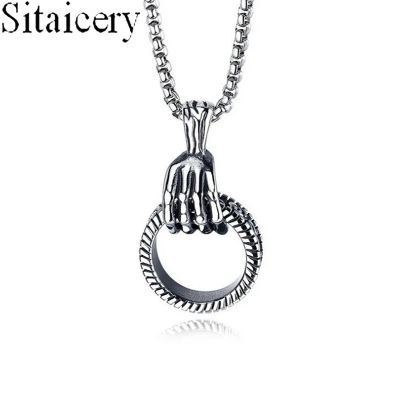 Punk Stainless Steel Chain Necklace Skull Hand Circle Pendant Silver Color Necklace For Men Male Fashion Jewelry Gift Accesories
Punk Stainless Steel Chain Necklace Skull Hand Circle Pendant Silver Color Necklace For Men Male Fashion Jewelry Gift Accesories