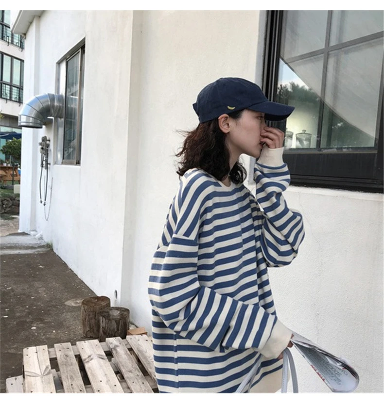 Women Korean Sweatshirt stripe Thin Hoodies Harajuku kpop Style JKP4838 Women Korean Sweatshirt stripe Thin Hoodies Harajuku kpop Style JKP4838