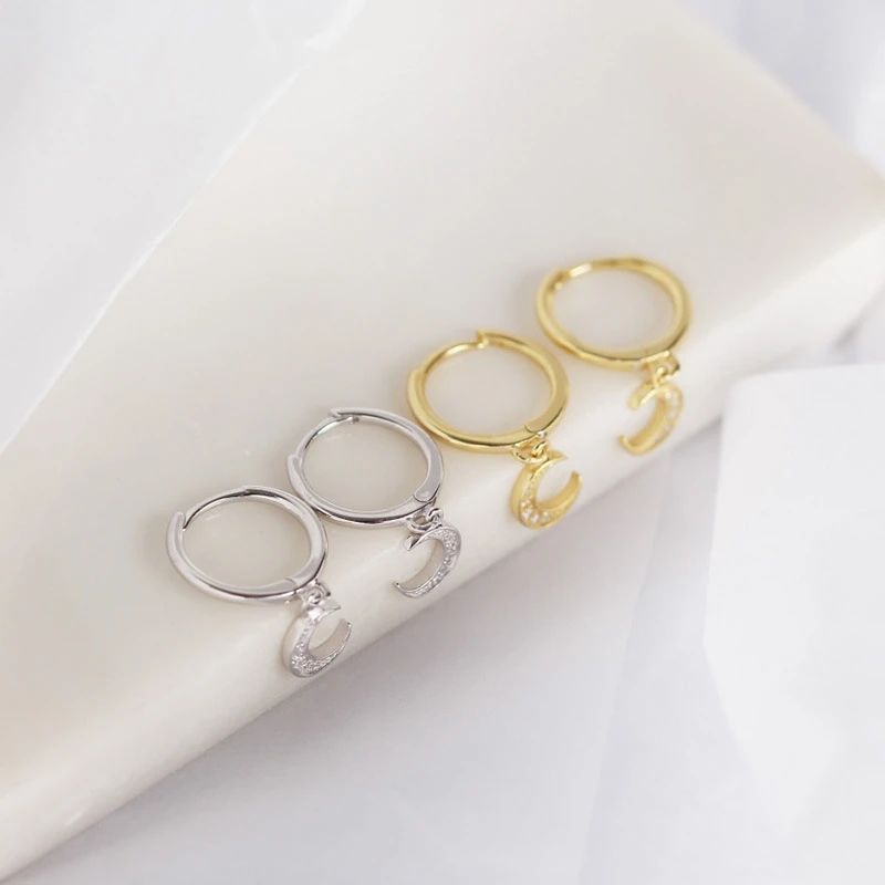 Silvology Sterling Silver 925 Zircon Moon Hoop Earrings Elegant Luxury Crescent Earrings for Women New Minimalist Female Jewelry
Silvology Sterling Silver 925 Zircon Moon Hoop Earrings Elegant Luxury Crescent Earrings for Women New Minimalist Female Jewelry