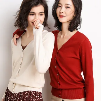 2020 New Autumn Knitted Women's Cardigan Long Sleeve V-neck Sweater Coat Large Size
2020 New Autumn Knitted Women's Cardigan Long Sleeve V-neck Sweater Coat Large Size