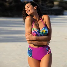 New fashion hanging neck color row rope strap back high waist split bikini woman
New fashion hanging neck color row rope strap back high waist split bikini woman