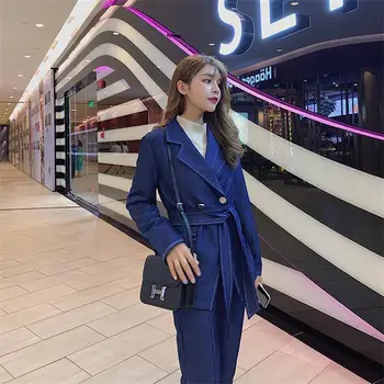 New suit suit female early autumn temperament net red suit nine-point pants two-piece suit
New suit suit female early autumn temperament net red suit nine-point pants two-piece suit