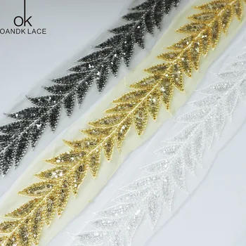 2 yard Gun color, gold and white wedding dresses, sequins, beads and leaves, children's clothing, headwear, jewelry
2 yard Gun color, gold and white wedding dresses, sequins, beads and leaves, children's clothing, headwear, jewelry