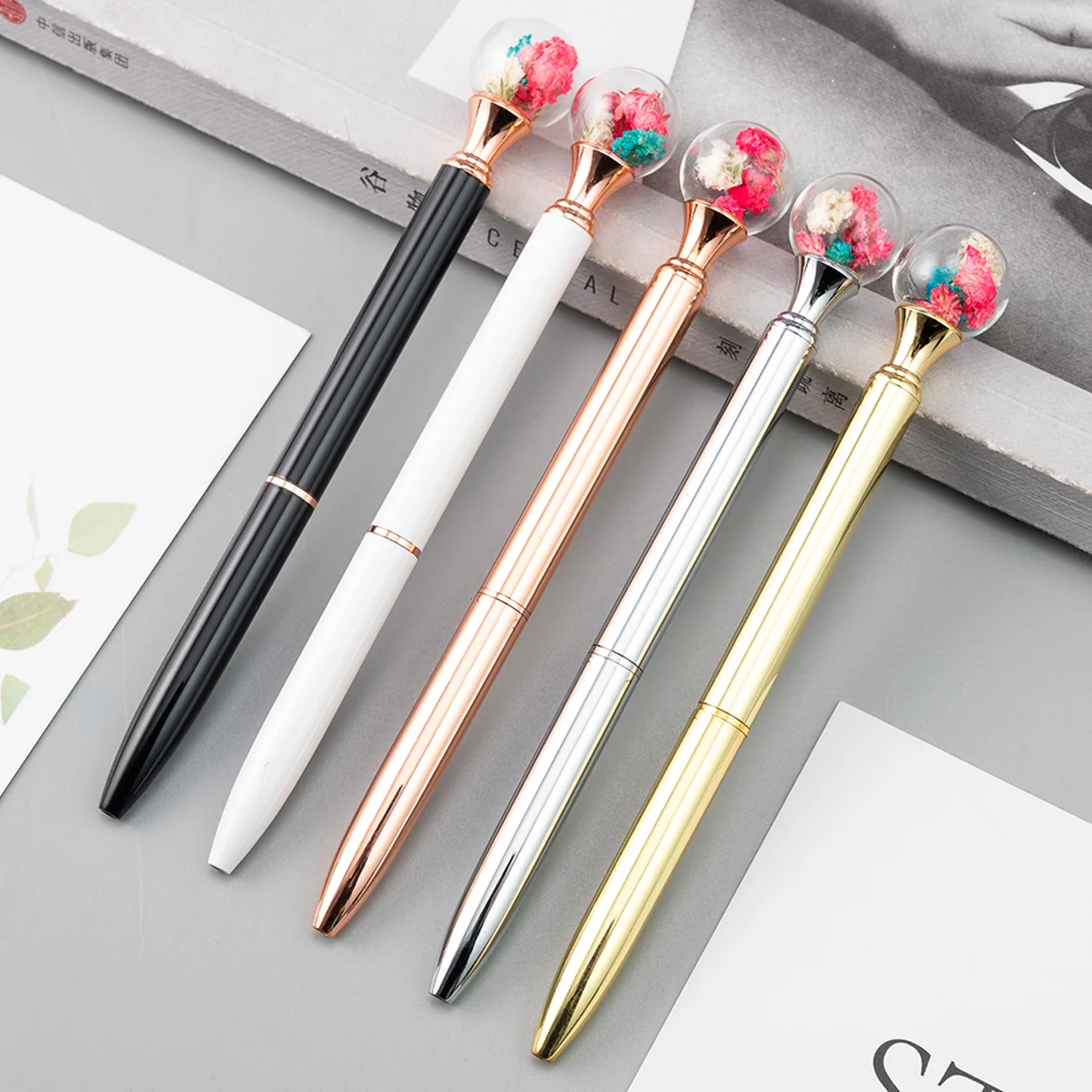 10PCS 1.0mm Metal Ballpoint Pen New Strange Pineapple Pen Stationery Gift Kawaii 5 Color Optional School Office Supplies
10PCS 1.0mm Metal Ballpoint Pen New Strange Pineapple Pen Stationery Gift Kawaii 5 Color Optional School Office Supplies
