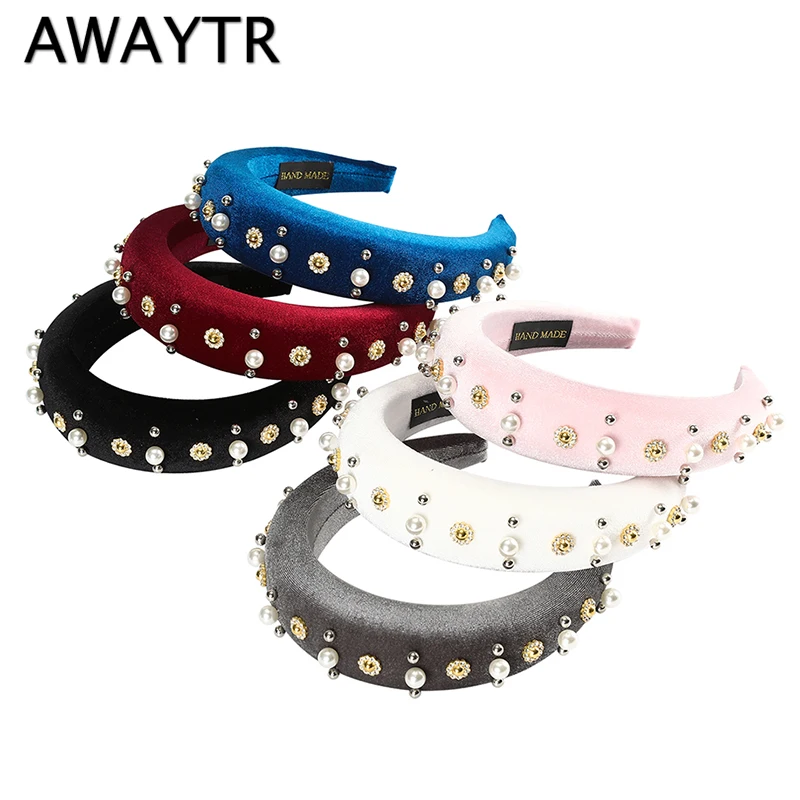 AWAYTR New Padded Hairband Pearl Flower Rhinestone Velvet Sponge Headband Women Fashion Thick Headwear Hair Accessories
AWAYTR New Padded Hairband Pearl Flower Rhinestone Velvet Sponge Headband Women Fashion Thick Headwear Hair Accessories