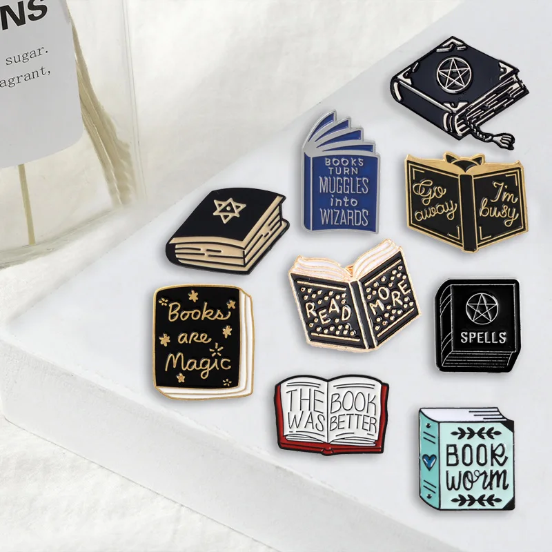 9pcs Books pin Dark Code Magic book enamel pins badges Read more smarter brooches Don't be a Muggle lapel pins Shirt bag Jewelry
9pcs Books pin Dark Code Magic book enamel pins badges Read more smarter brooches Don't be a Muggle lapel pins Shirt bag Jewelry