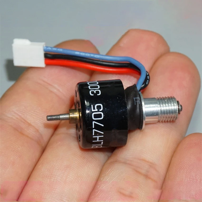 Four-axis RC Brushless Motor 3000KV Reverse / Orthodontic Thread High-speed Brushless Outer Rotor Motor Shaft Diameter 1.8mm
Four-axis RC Brushless Motor 3000KV Reverse / Orthodontic Thread High-speed Brushless Outer Rotor Motor Shaft Diameter 1.8mm