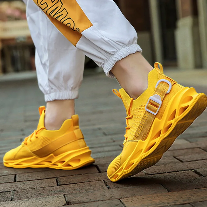 Men Lightweight Blade Running Shoes Shockproof Lack Up Breathable Male Sneakers Height Increase Walking Gym Shoes Male Plus Size 
Men Lightweight Blade Running Shoes Shockproof Lack Up Breathable Male Sneakers Height Increase Walking Gym Shoes Male Plus Size