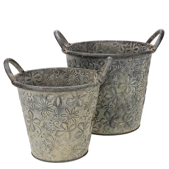 Retro Iron Flower Buckets Metal Handicraft Watering Plant Flowers Pot Flower Vase Photography Props Home Floral Balcony Decor
Retro Iron Flower Buckets Metal Handicraft Watering Plant Flowers Pot Flower Vase Photography Props Home Floral Balcony Decor