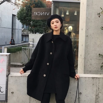 2020 New Winter Woman Fashion Woolen Cloth Coat Female Loose Solid Color Outerwear Lady Thicken Jacket Girl Keep Warm Overcoat 
2020 New Winter Woman Fashion Woolen Cloth Coat Female Loose Solid Color Outerwear Lady Thicken Jacket Girl Keep Warm Overcoat