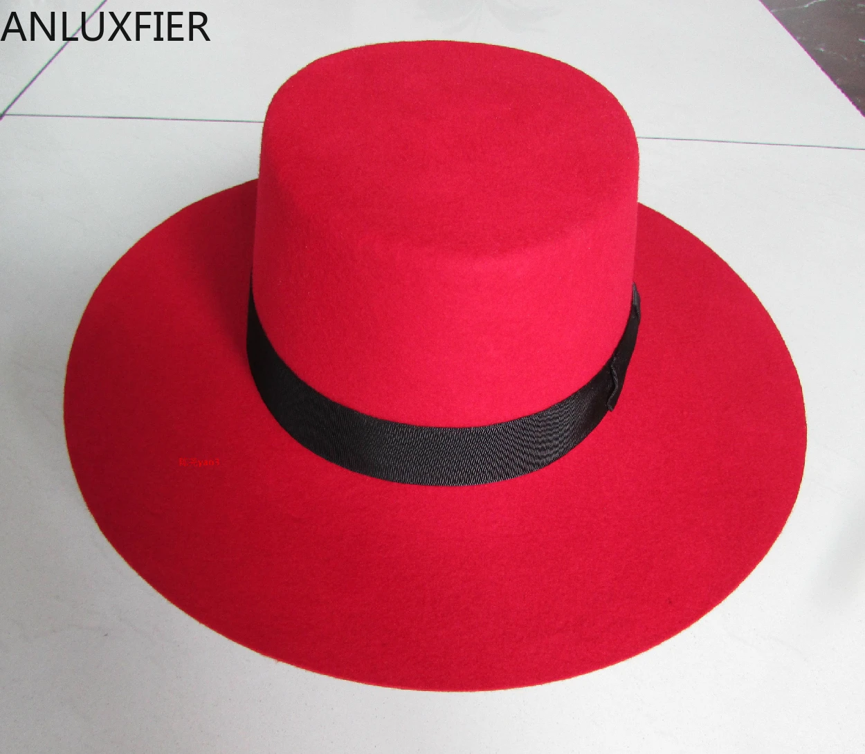 B-8128 Classic Men Red 100% Wool Felt Fedora Hat Winter Women Blank Fedoras Hats Fall Mens Brown Woolen Trilby Caps Wide Brim
B-8128 Classic Men Red 100% Wool Felt Fedora Hat Winter Women Blank Fedoras Hats Fall Mens Brown Woolen Trilby Caps Wide Brim