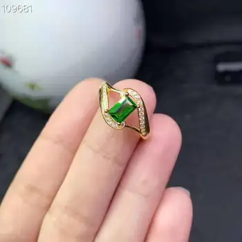Myanmar natural diopside Ring 925 silver green gemstone classic 4x6mm
Myanmar natural diopside Ring 925 silver green gemstone classic 4x6mm