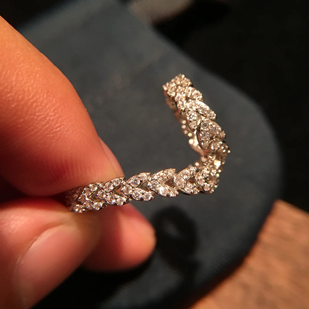2020new Wheat Shape Ear Pierced Ear Bone Clip Micro Inlaid Ear Clip OL Retro Shine Crystal Female Wheat Ear High-quality Jewelry
2020new Wheat Shape Ear Pierced Ear Bone Clip Micro Inlaid Ear Clip OL Retro Shine Crystal Female Wheat Ear High-quality Jewelry