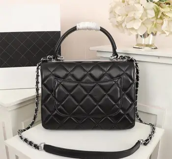 New luxury handbag women's handbag Luxury Design Women's classic Messenger Bag Fashion Leather Shoulder Bag postage free
New luxury handbag women's handbag Luxury Design Women's classic Messenger Bag Fashion Leather Shoulder Bag postage free