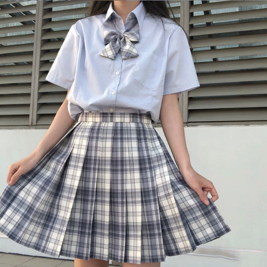 2020 Japanese Harajuku Mini Pleated JK Women Skirts Lolita Style Kawaii Plaid Y2K High Waist Skirt Fashion Student Cosplay Skirt
2020 Japanese Harajuku Mini Pleated JK Women Skirts Lolita Style Kawaii Plaid Y2K High Waist Skirt Fashion Student Cosplay Skirt