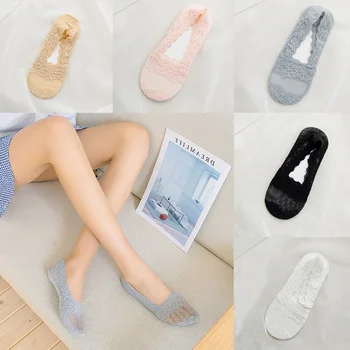 Women Transparent Short Lace Socks Summer Hollow Out Boat Socks Slippers Female Soft Low Invisible Socks Ped 
Women Transparent Short Lace Socks Summer Hollow Out Boat Socks Slippers Female Soft Low Invisible Socks Ped