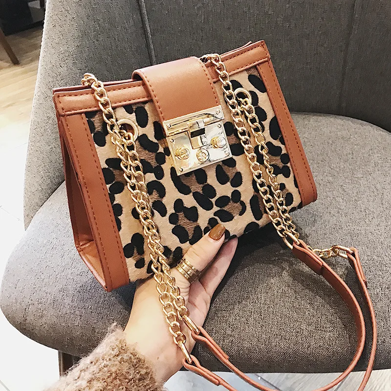 2018 Autumn New Style WOMEN'S Bag Western Style Leopord Pattern Zebra-stripe Handbag Chain Gold Velvet Square Sling Bag Fashion
2018 Autumn New Style WOMEN'S Bag Western Style Leopord Pattern Zebra-stripe Handbag Chain Gold Velvet Square Sling Bag Fashion