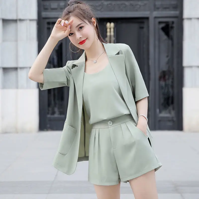 Womens Pants Sets Three Piece Black Suit 2022 Summer OL Dress New Style Chiffon Shorts Small Fresh Professional Blazer Suit Hot
Womens Pants Sets Three Piece Black Suit 2022 Summer OL Dress New Style Chiffon Shorts Small Fresh Professional Blazer Suit Hot