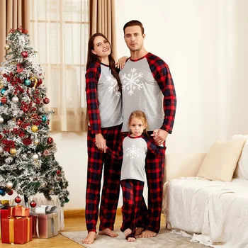 Big Snowflake Family Christmas Matching Pajamas Set 2020 Xmas Adult Kids Nightwear Baby Romper Merry Christmas Family Outfits
Big Snowflake Family Christmas Matching Pajamas Set 2020 Xmas Adult Kids Nightwear Baby Romper Merry Christmas Family Outfits