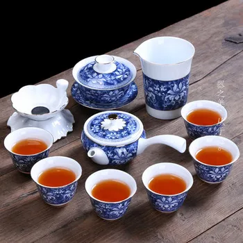Creative Kung Fu Tea Set Blue and White Porcelain Tea Set Set Ceramic Cover Bowl Teapot Cup Set Set Gift Set
Creative Kung Fu Tea Set Blue and White Porcelain Tea Set Set Ceramic Cover Bowl Teapot Cup Set Set Gift Set