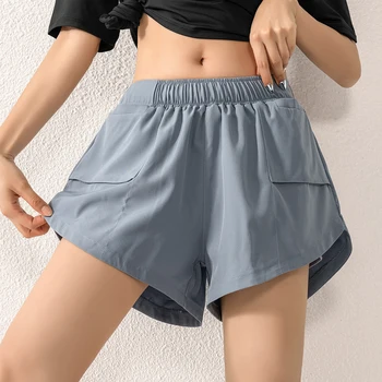 2 in 1 Women's Sport Shorts Breathable Quick Dry with Side Pockets High Waist Fitness Gym Female Workout Shorts 
2 in 1 Women's Sport Shorts Breathable Quick Dry with Side Pockets High Waist Fitness Gym Female Workout Shorts